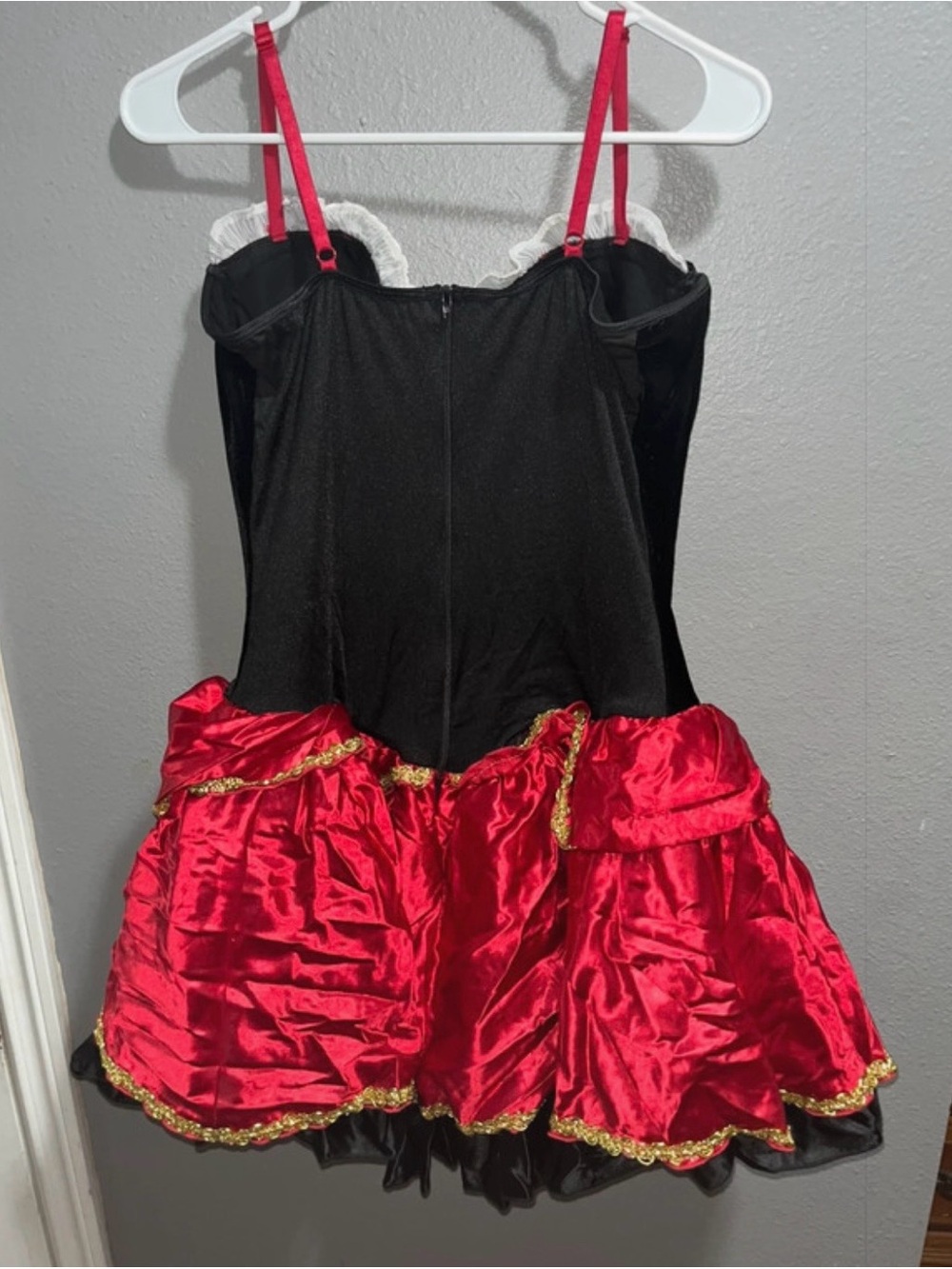 Women’s Little Red Riding Hood - Picture 3 of 5
